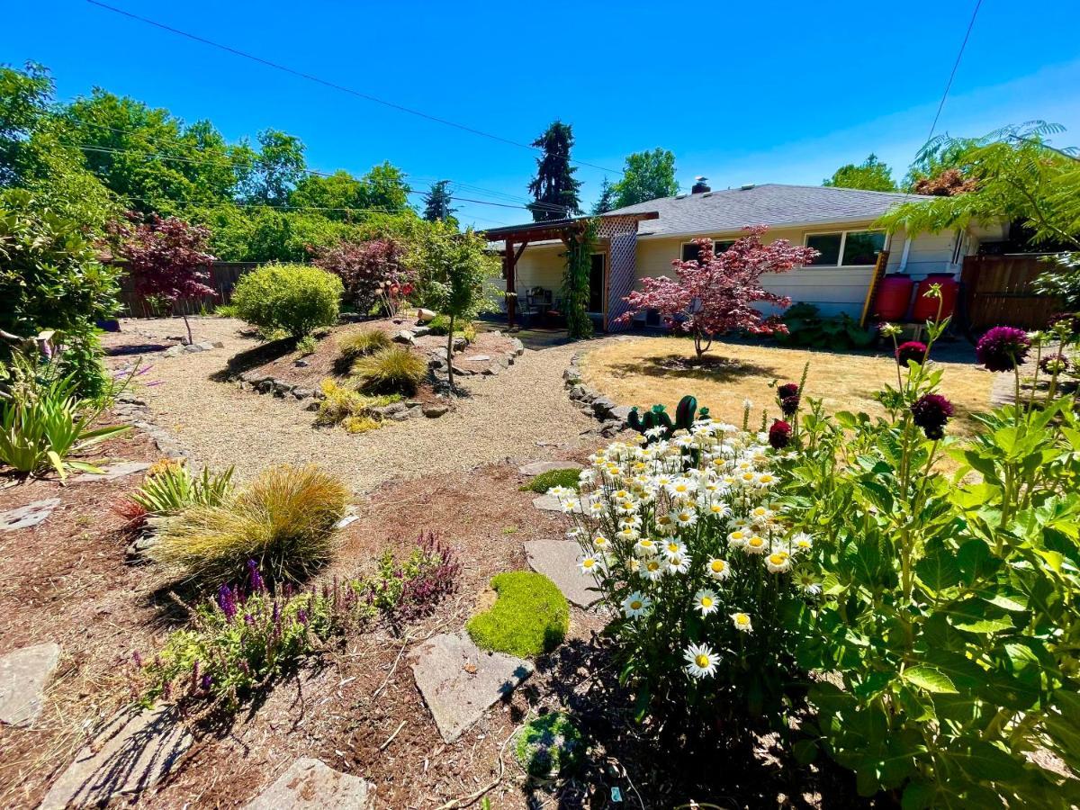 Colorful 50'S Ranch In The Heart Of Eugene Villa Luaran gambar